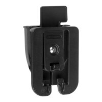 Leatherman RAPTOR Rescue Multifunktionsschere Anwendungsbild mit geschlossener Schneide/ Klinge neben medizinischem Verbrauchsmaterial